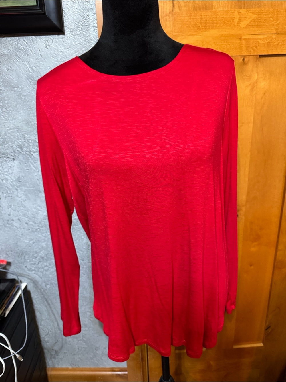 Kettlewell Women’s Long Sleeve Red Knit Top